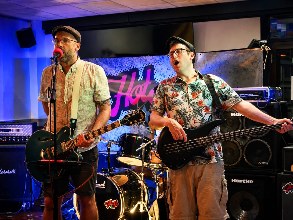 Hot Fat live at Acle Sports and Social Club