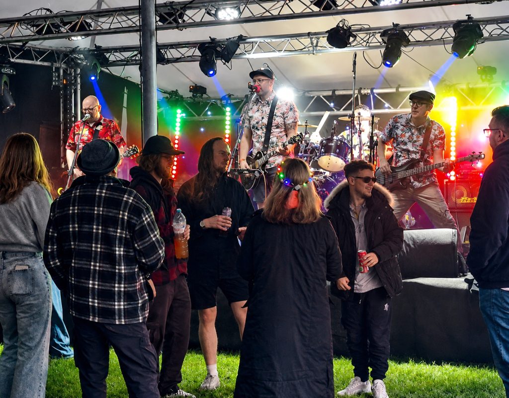 Hot Fat live at Alive and Kicking VW Festival at Haughley Park in Ipswich